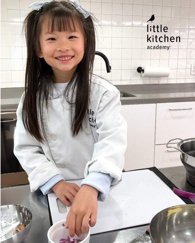 Kids in the Kitchen - Creamy Garlic & Herb Dip with Fresh Parsley & Chives
